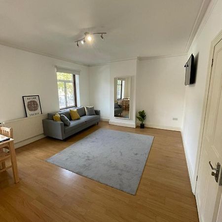Amazing 3 Bedroom Flat Minutes From Tower Bridge Лондон Экстерьер фото