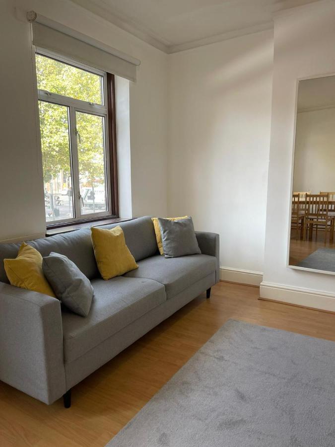 Amazing 3 Bedroom Flat Minutes From Tower Bridge Лондон Экстерьер фото