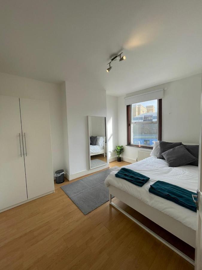 Amazing 3 Bedroom Flat Minutes From Tower Bridge Лондон Экстерьер фото
